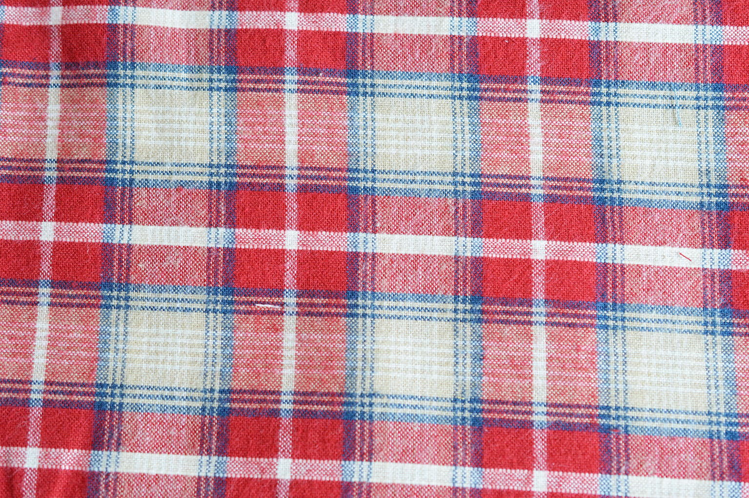 Woven látky