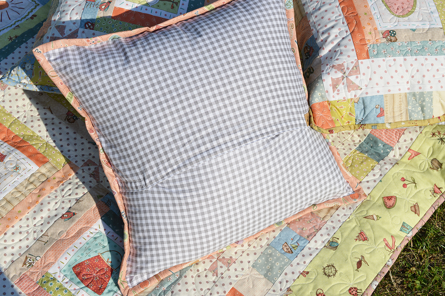 Holčičí - polštář